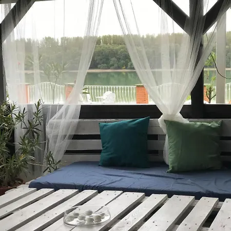 Bed & Breakfast Feher Hattyu Fogado Veroce
